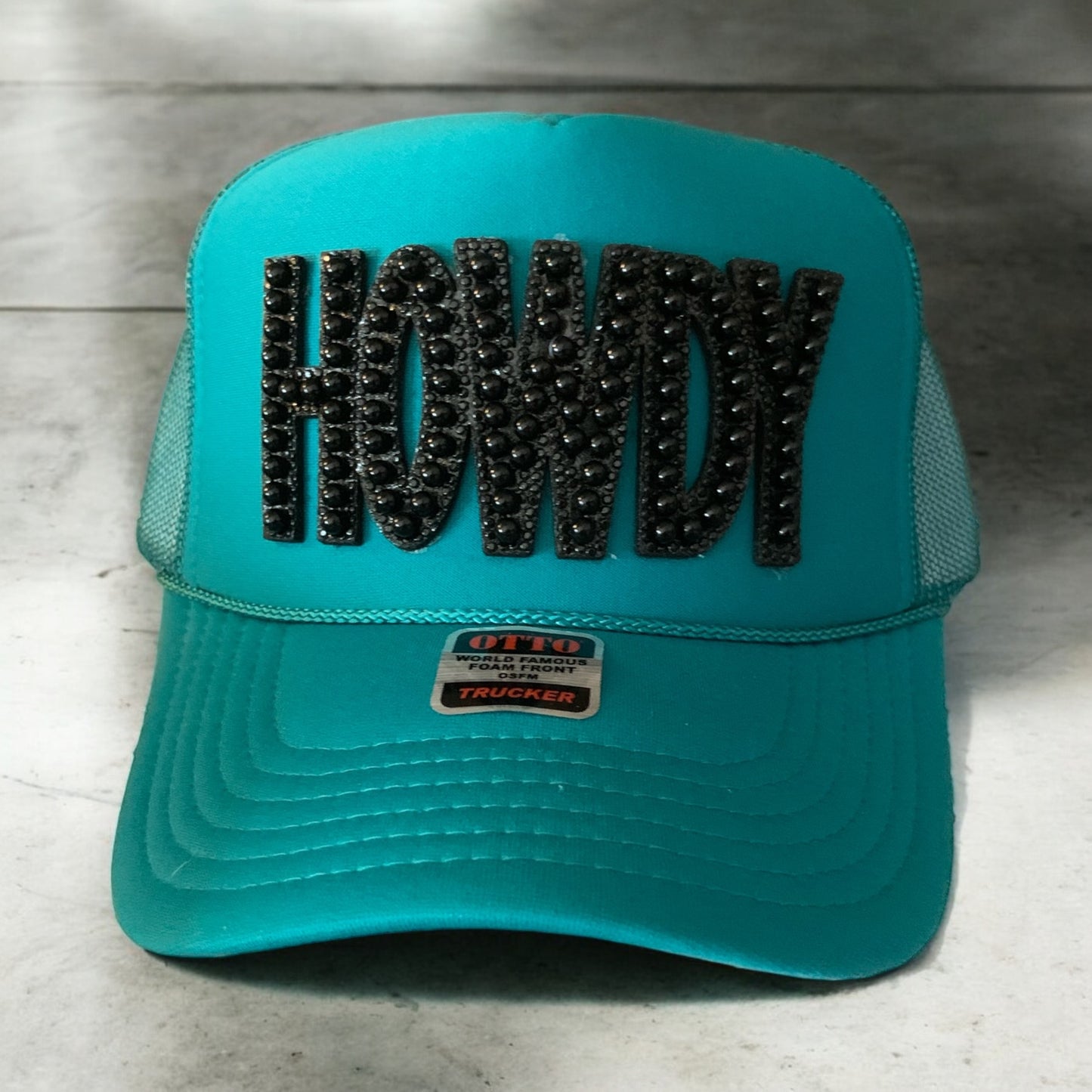 Howdy trucker hat